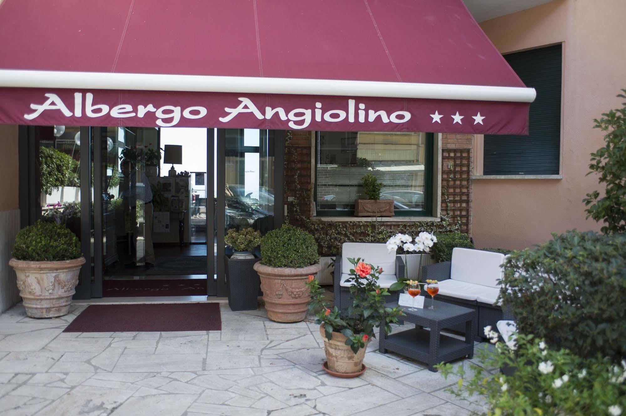 Hotel Angiolino 끼안챠노테르메 외부 사진